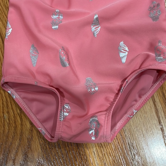 Baby girl Bathing Suit First Impressions 12 Months LIKE NEW - Picture 3 of 7